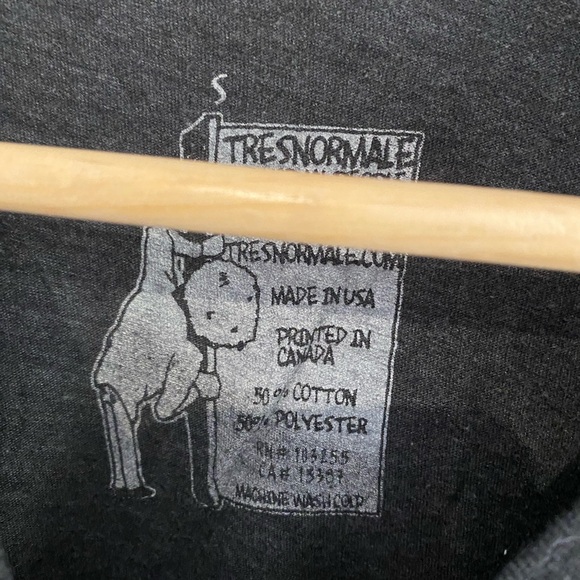 Gray Graphic T-shirt - Picture 2 of 2